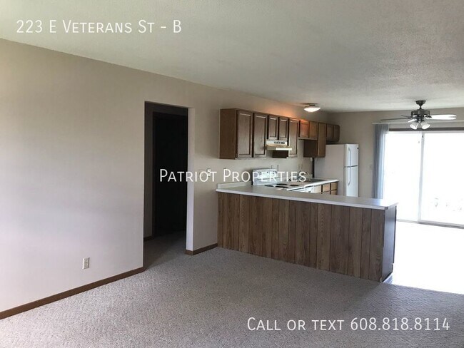 Building Photo - 2 bedroom/ 1 bath apartment in Tomah, WI