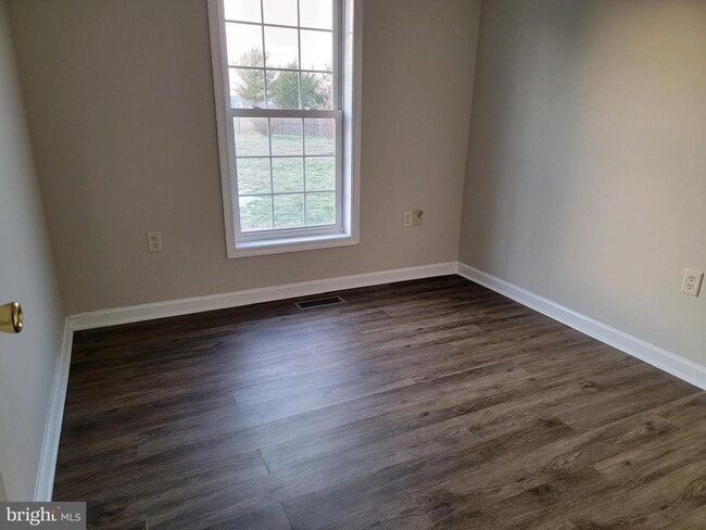 Building Photo - 19688 Mulberry Knoll Rd