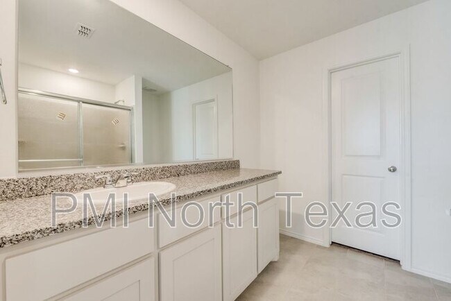 Building Photo - 1524 Clairborne Ct