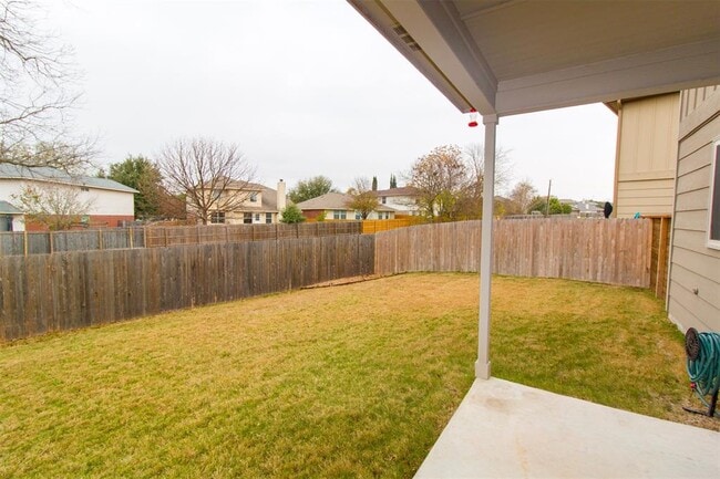 Building Photo - 2601 Chandler Creek Blvd