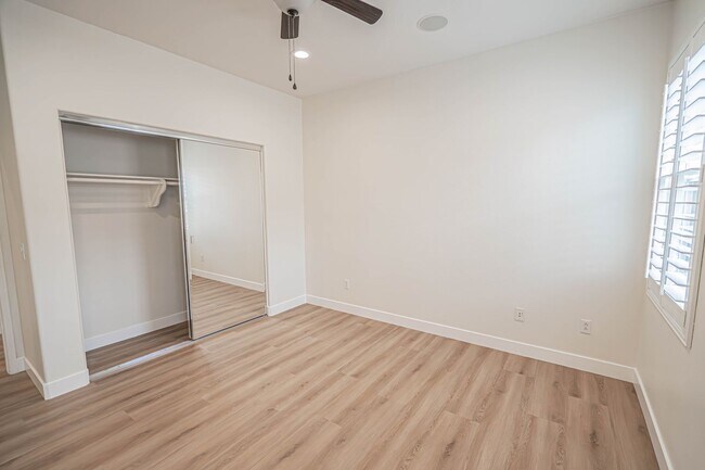 Building Photo - Spacious 4-Bedroom Pool Home in Saugus with Stunning Views & Community Amenities!