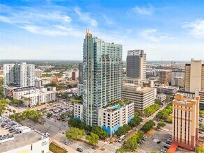 Building Photo - 777 N Ashley Dr