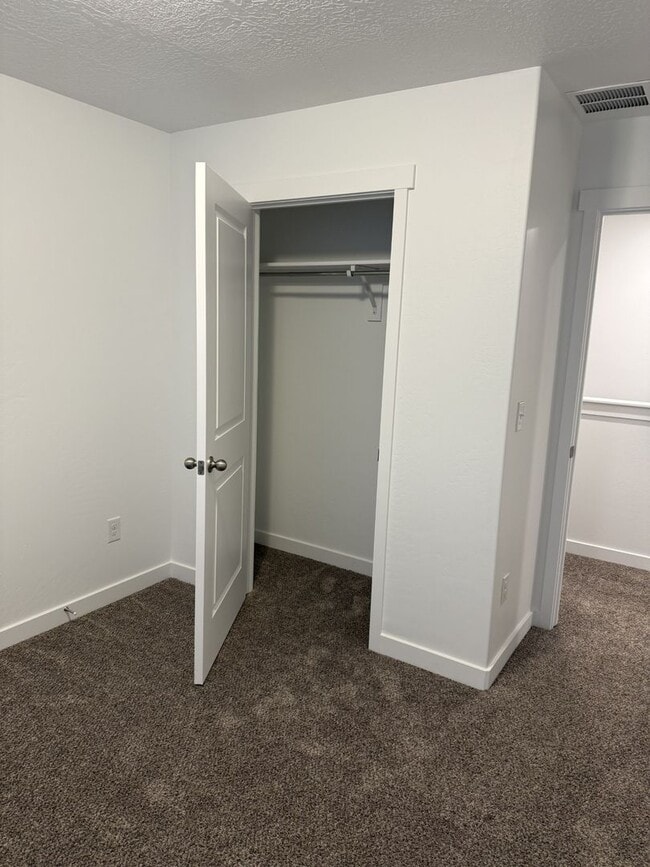 Building Photo - Beautiful Home in Santaquin, UT