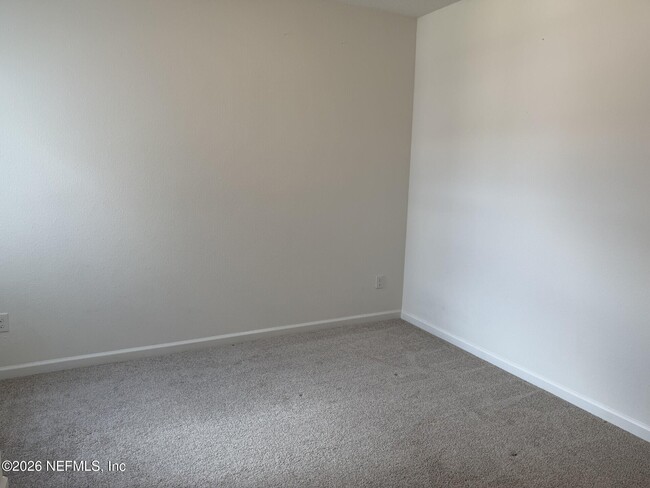 Building Photo - 43 Thurnham Ln