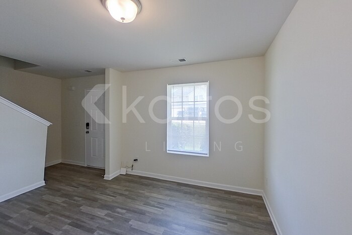 Building Photo - 232 Fox Chase Wy