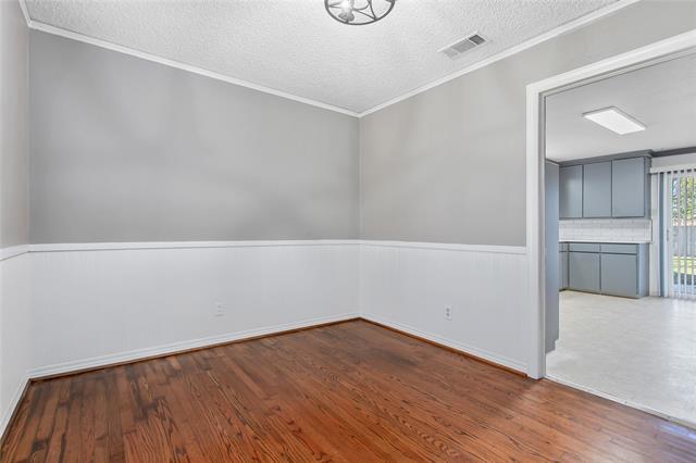 Building Photo - 9306 Forest Hills Blvd