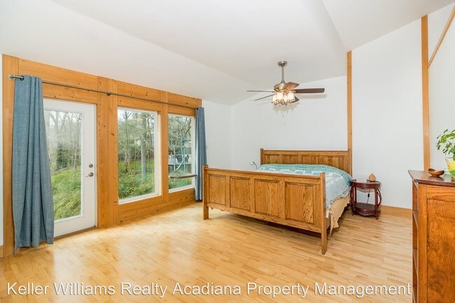Building Photo - 3 br, 2 bath House - 106 Hidden Hills Road