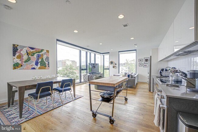 Building Photo - 57 N St NW