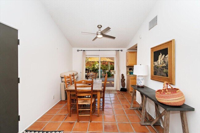 Building Photo - 51835 Avenida Madero