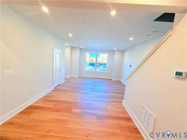 Building Photo - 5320 Wyndham Forest Dr