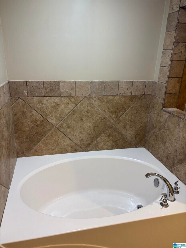 Building Photo - 3058 Co Rd 39