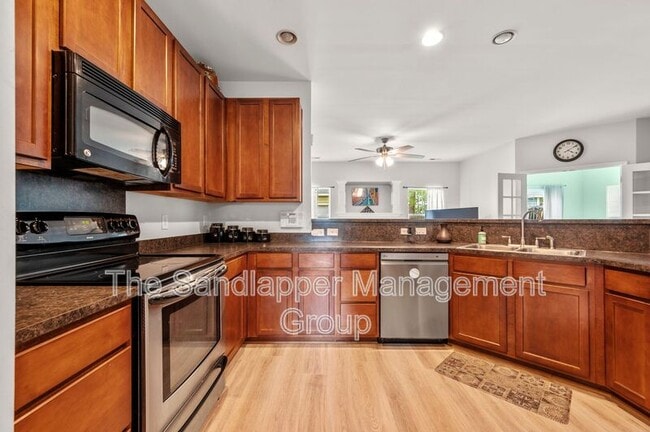 Building Photo - 7430 Northgate Dr