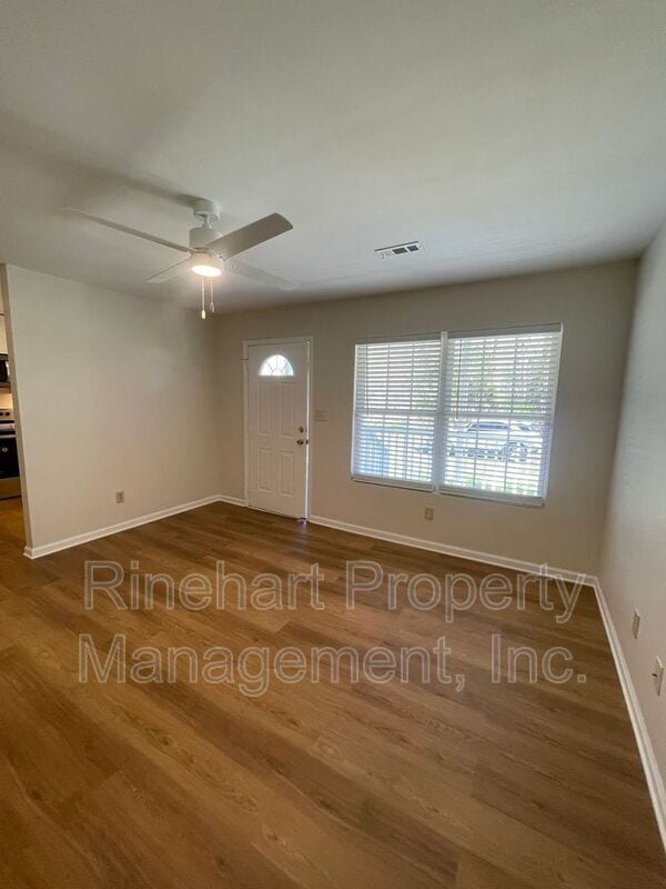Building Photo - 1624 Pineburr Ln