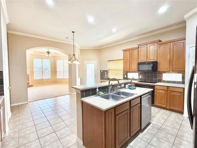Building Photo - 10086 Wheat Ridge Dr