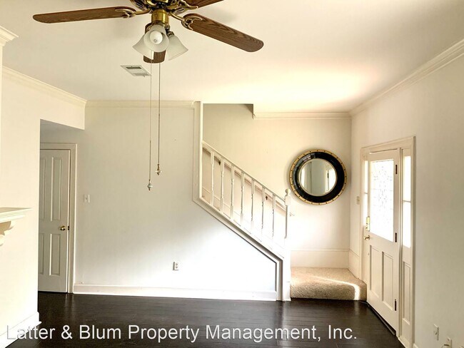Building Photo - 2 br, 2.5 bath House - 1546 Lobdell Ave