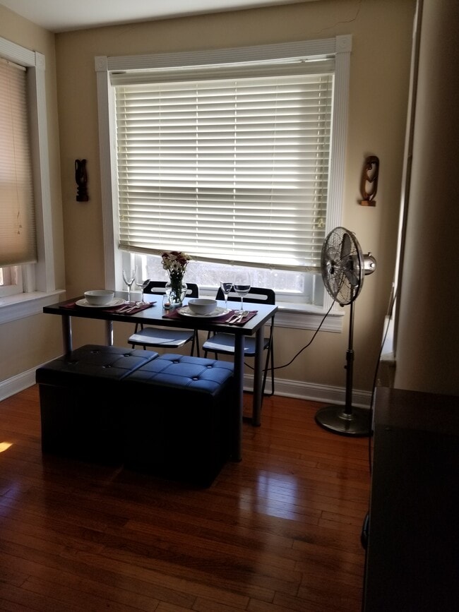 Building Photo - 1745 Kilbourne Pl NW