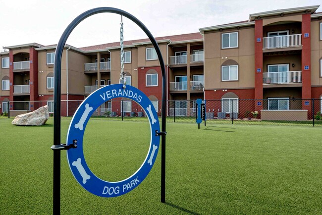 Building Photo - Verandas