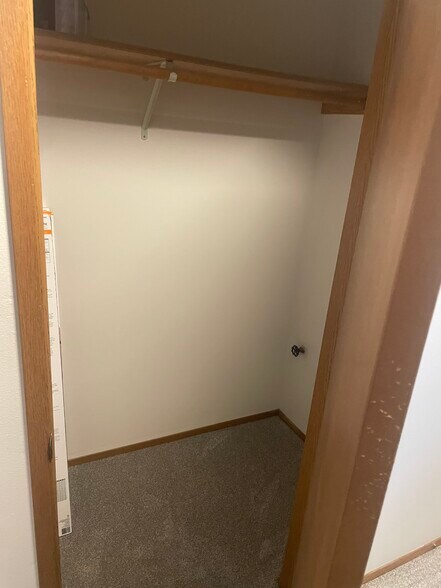 Closet 2 in bedroom 1 - 9741 Woodlawn Ave N
