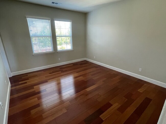 Building Photo - San Ramon 5 Bed/4.5 Bath Windemere Ranch L...