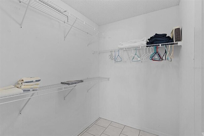 Building Photo - 1330 La Jolla Cir