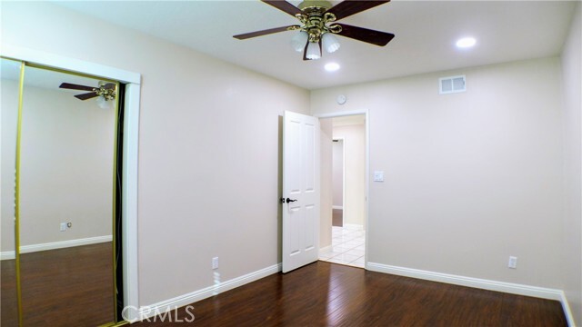 Building Photo - 19113 Radlett Ave