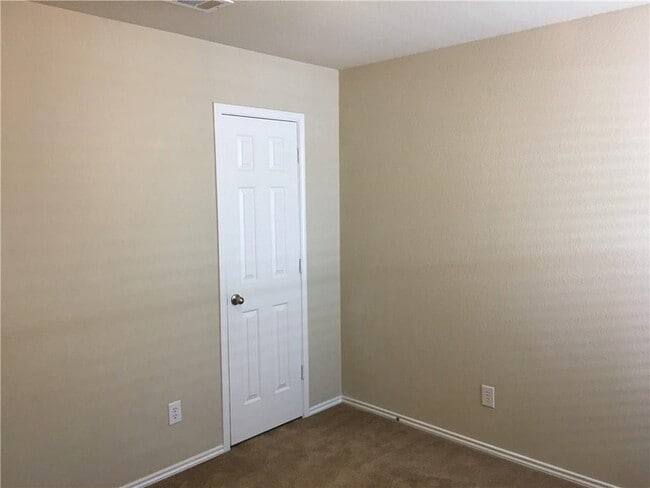 Building Photo - 5213 Spyglass Ln