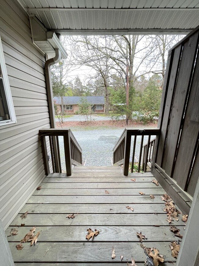 Building Photo - Incredible, newly renovated 3 br 3.5 ba Ca...