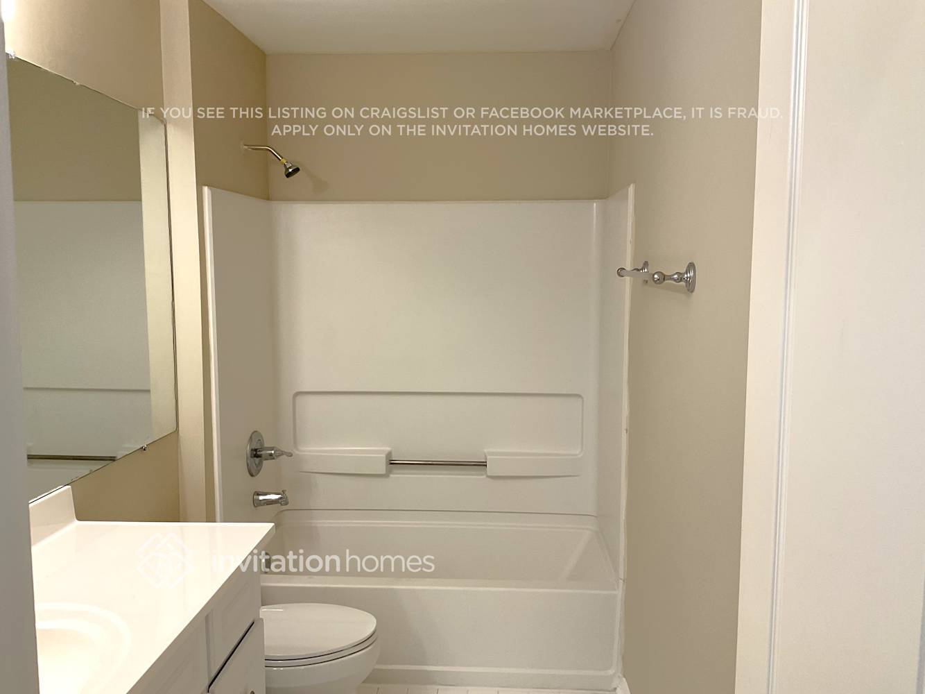 Building Photo - 3733 Lancewood Dr