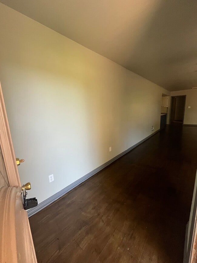 Building Photo - 2 Bedroom Duplex NW OKC
