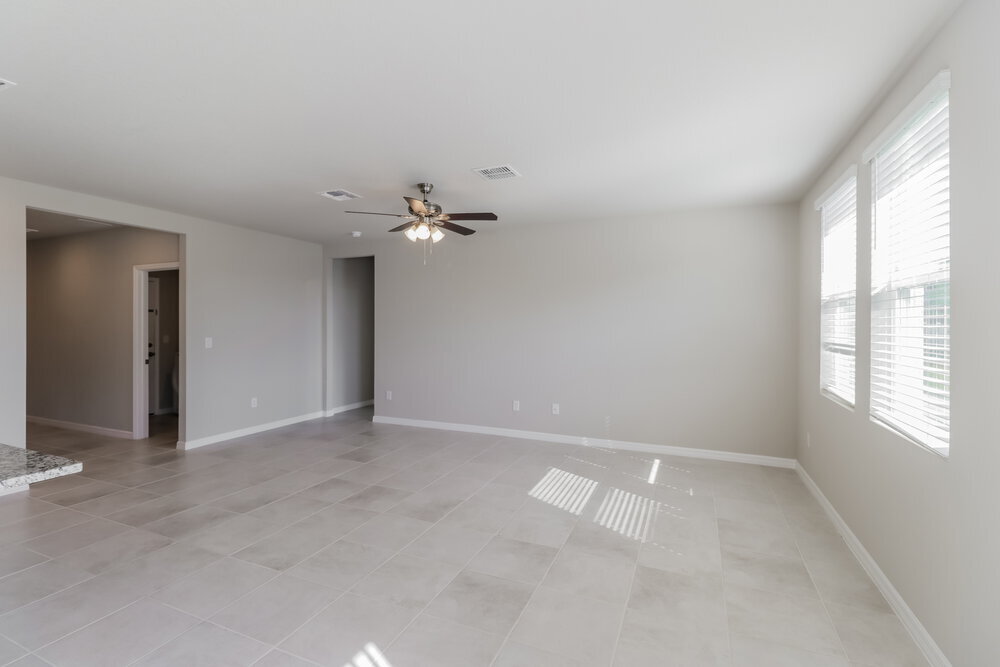 Building Photo - 39049 Harlow Rose Dr