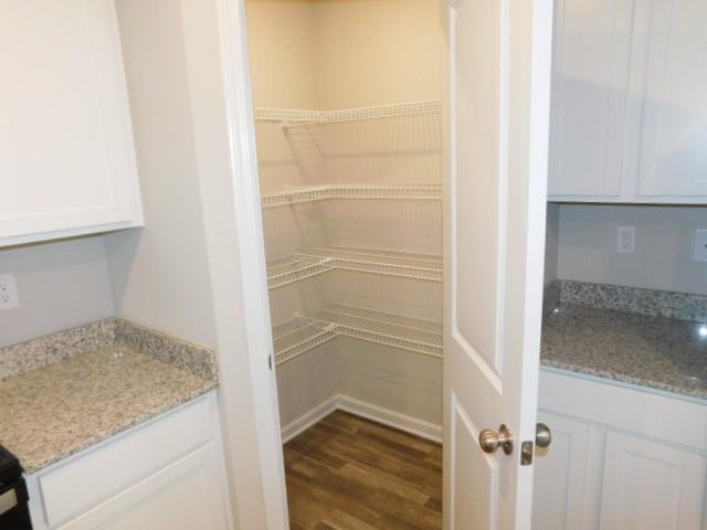 Building Photo - 343 Indian Lake Trail