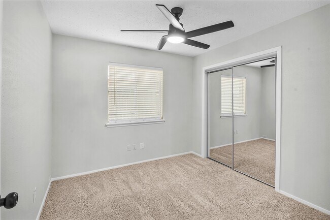 Building Photo - 16911 Jane Lynn Ln