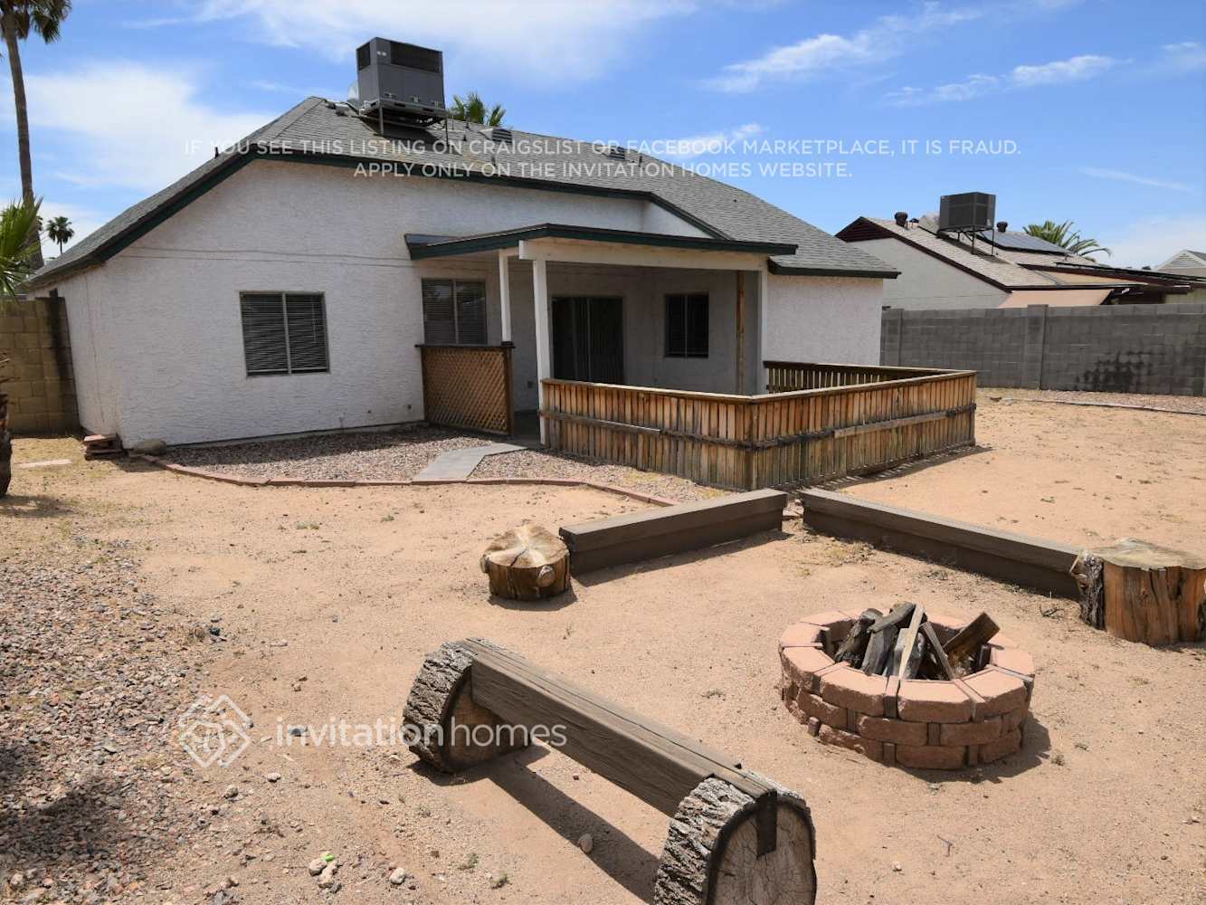 Building Photo - 1102 E Utopia Rd