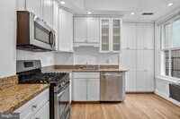 Building Photo - 1916 15th St NW