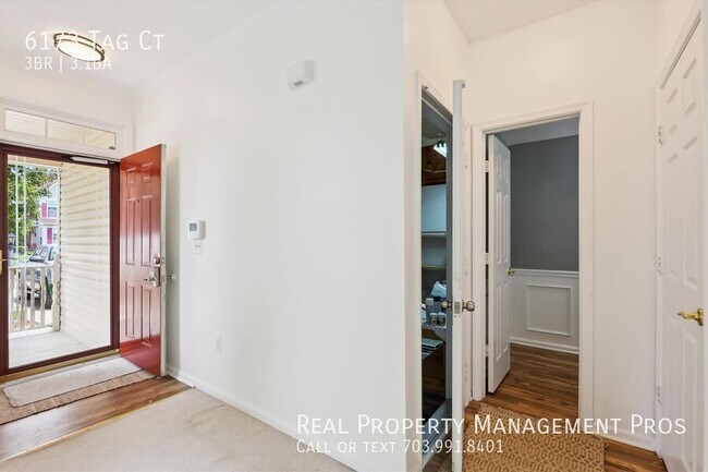 Building Photo - 6173 Tag Ct