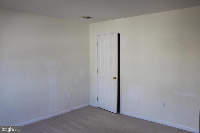 Building Photo - 54 Denali Dr