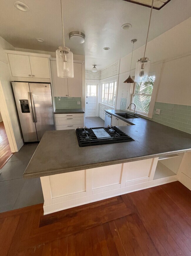 Building Photo - 1234 24th St