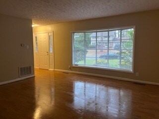 Building Photo - 629 Forest Lake Dr N