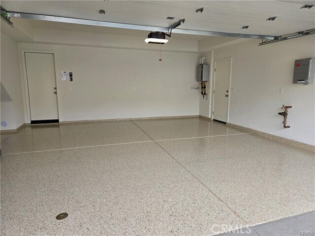 Building Photo - 113 Escala