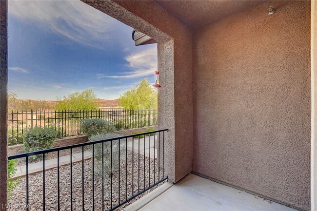 Building Photo - 965 Nevada State Dr