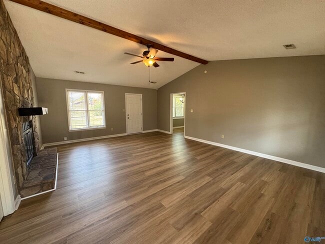 Building Photo - 309 Glenwood Dr