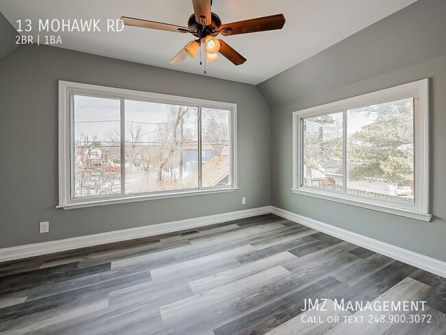 Building Photo - 13 Mohawk Rd