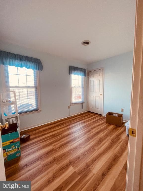 Building Photo - 404 Navaho Dr