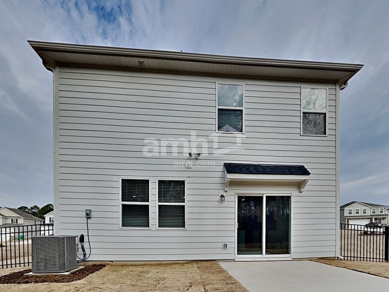 Building Photo - 1151 Livengood Wy