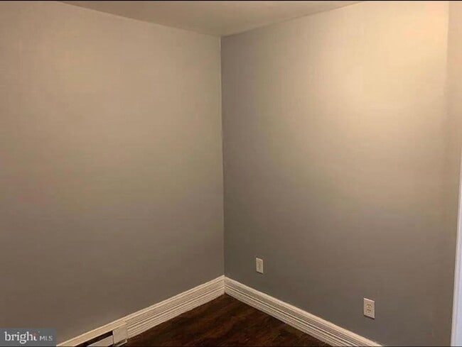 Building Photo - Gorgeous 2 Bedroom Home in North Philadelphia — Available Now!