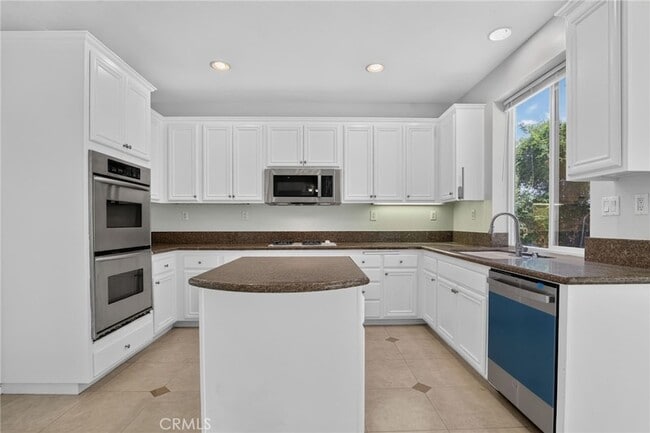 Building Photo - 11217 Ravenna Ln