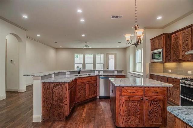 Building Photo - 3836 Innisbrook Dr N