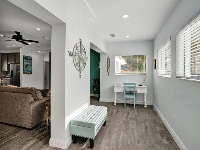 Building Photo - 937 SW 17th St