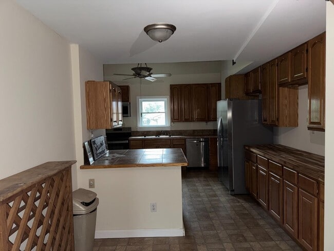 Building Photo - 11230 Sonora Hardin Springs Rd
