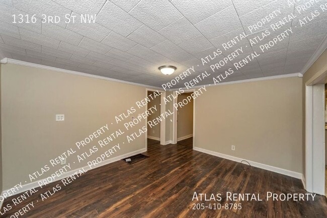 Building Photo - 1316 3rd St NW